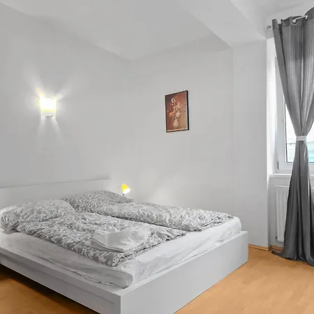 Apartment Family Haven For 4