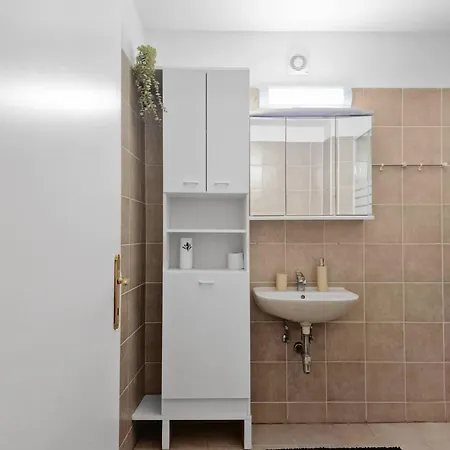 Apartament Family Haven For 4 Stockerau
