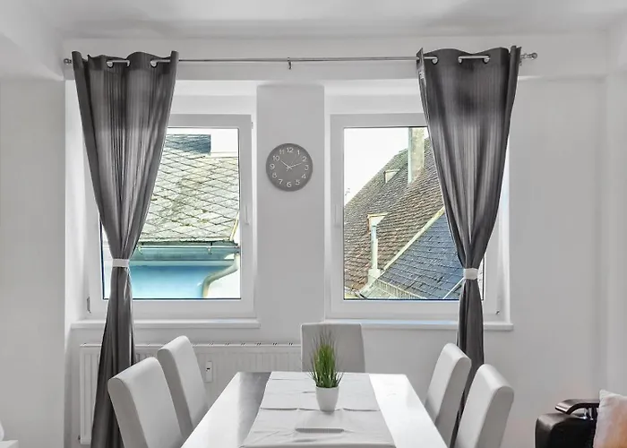 Family Haven For 4 Stockerau